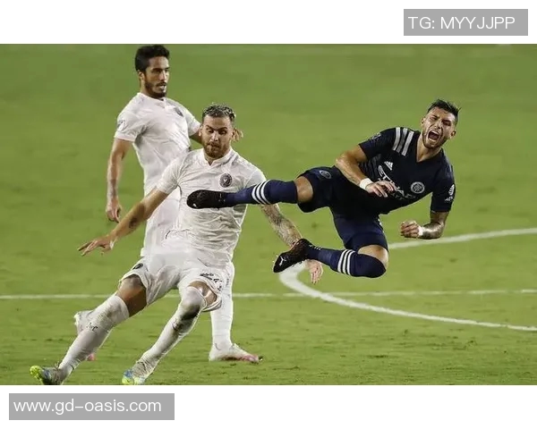 堪萨斯与伐木者的激烈对决揭示球队实力与战术的较量